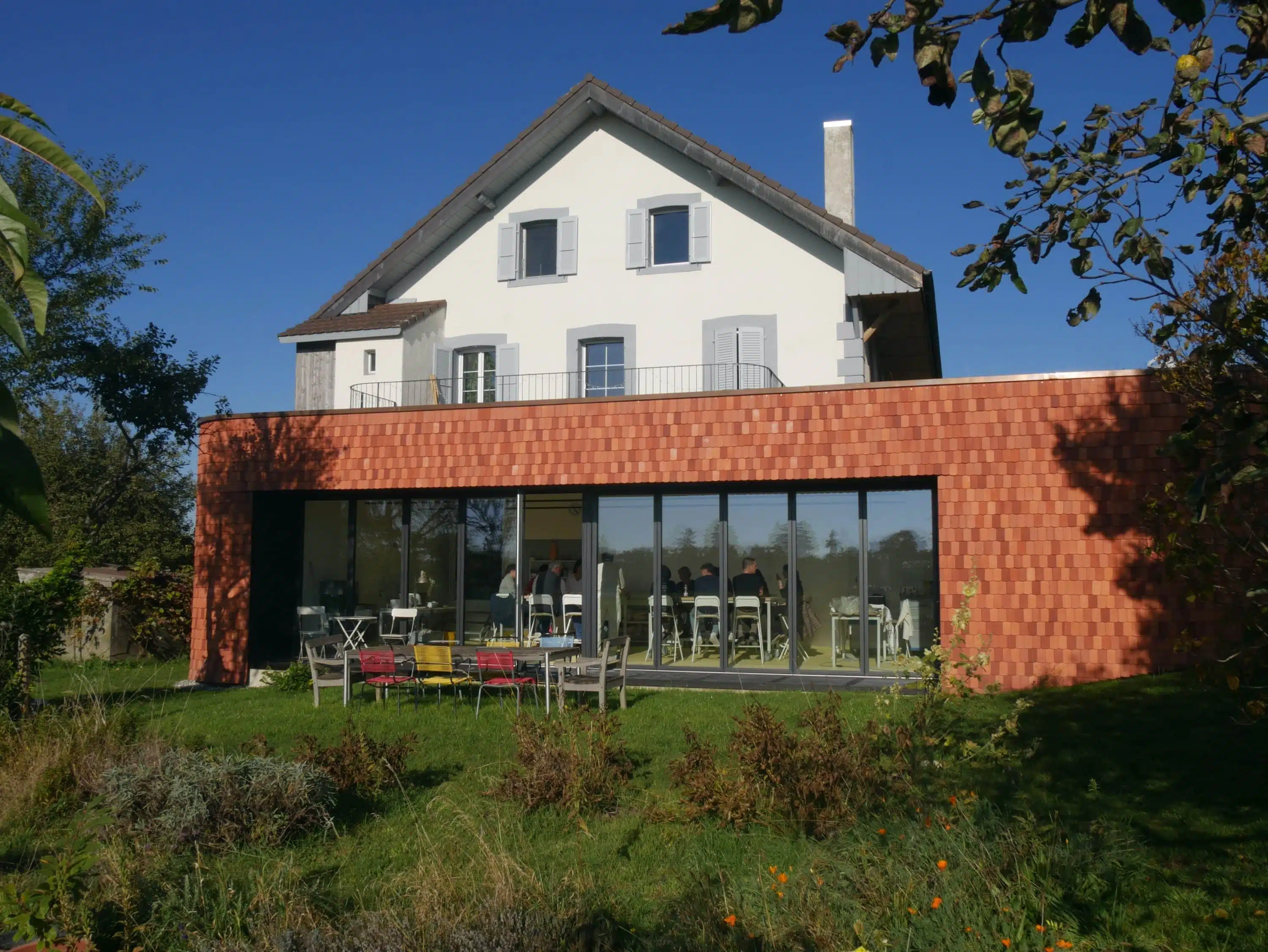 Courses P1030991 Scaled